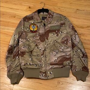 Alpha industries slim fit bomber jacket size Large